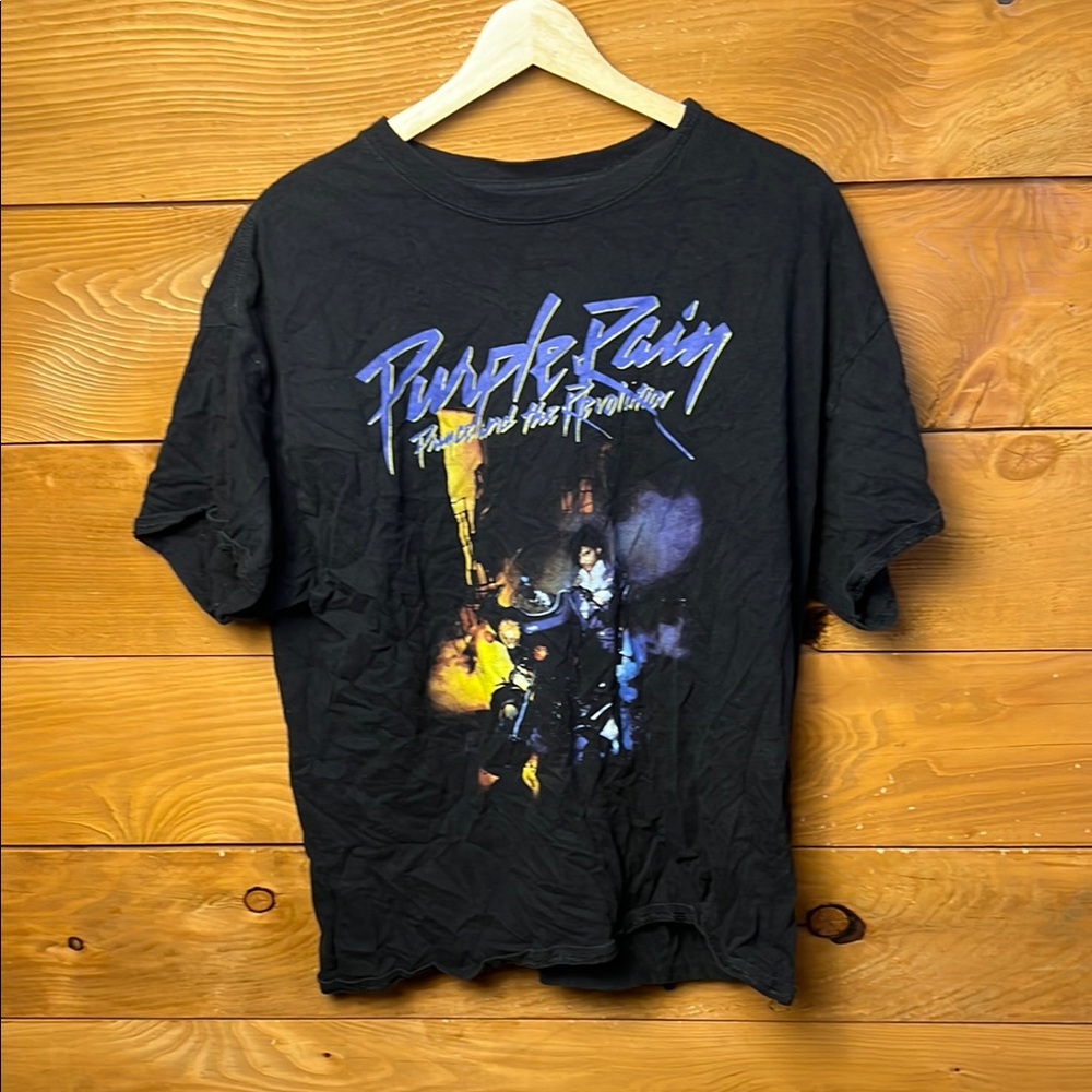 Purple Rain Prince and the Revolution Black T-shirt Graphics Size XL Rock Iconic